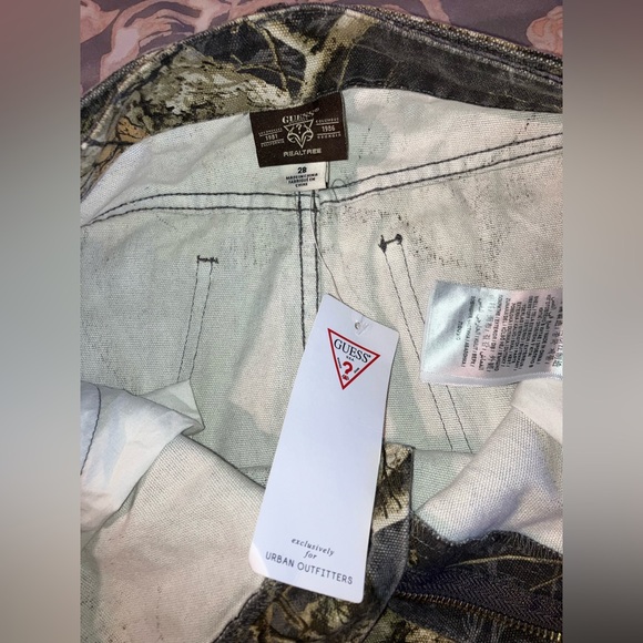 Guess RealTree Camo Skirt size 28 - Picture 3 of 6